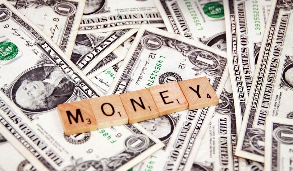 10k subscribers on youtube salary per month