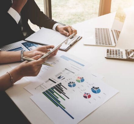 Making Money by Watching Ads in Pakistan – No Investment Required